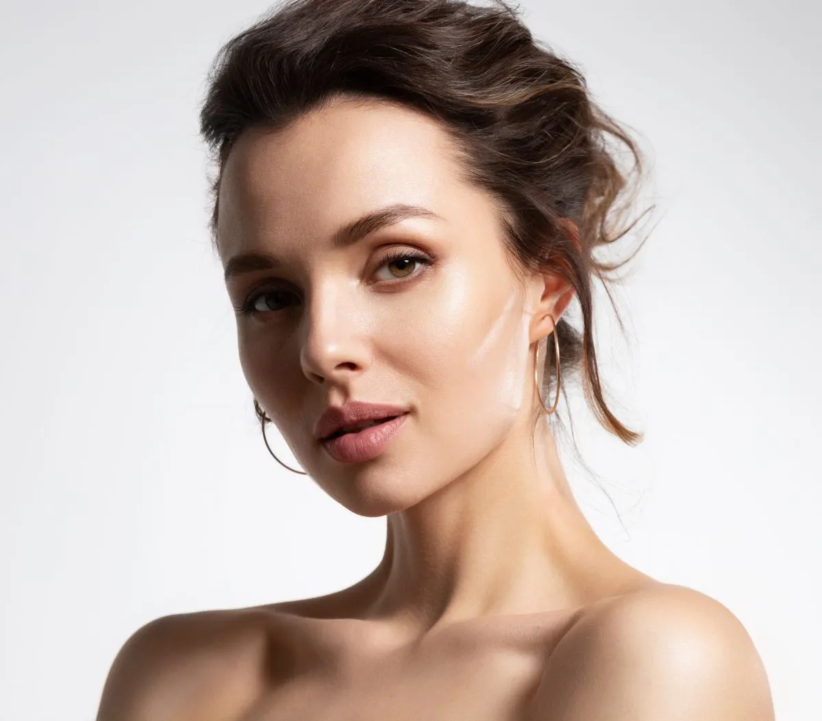 A Female looking beautiful & confident after treating Acne with Timeless Clear Skin Experience Program in Toronto, ON at Vertex Aesthetics