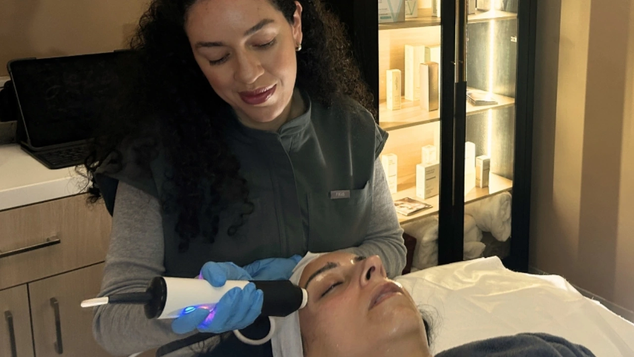 Dark circles treatment in Toronto